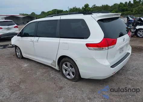 2012 Toyota Sienna Le V6 8 Passenger из США, поврежденный, VIN 5TDKK3DC8CS259698